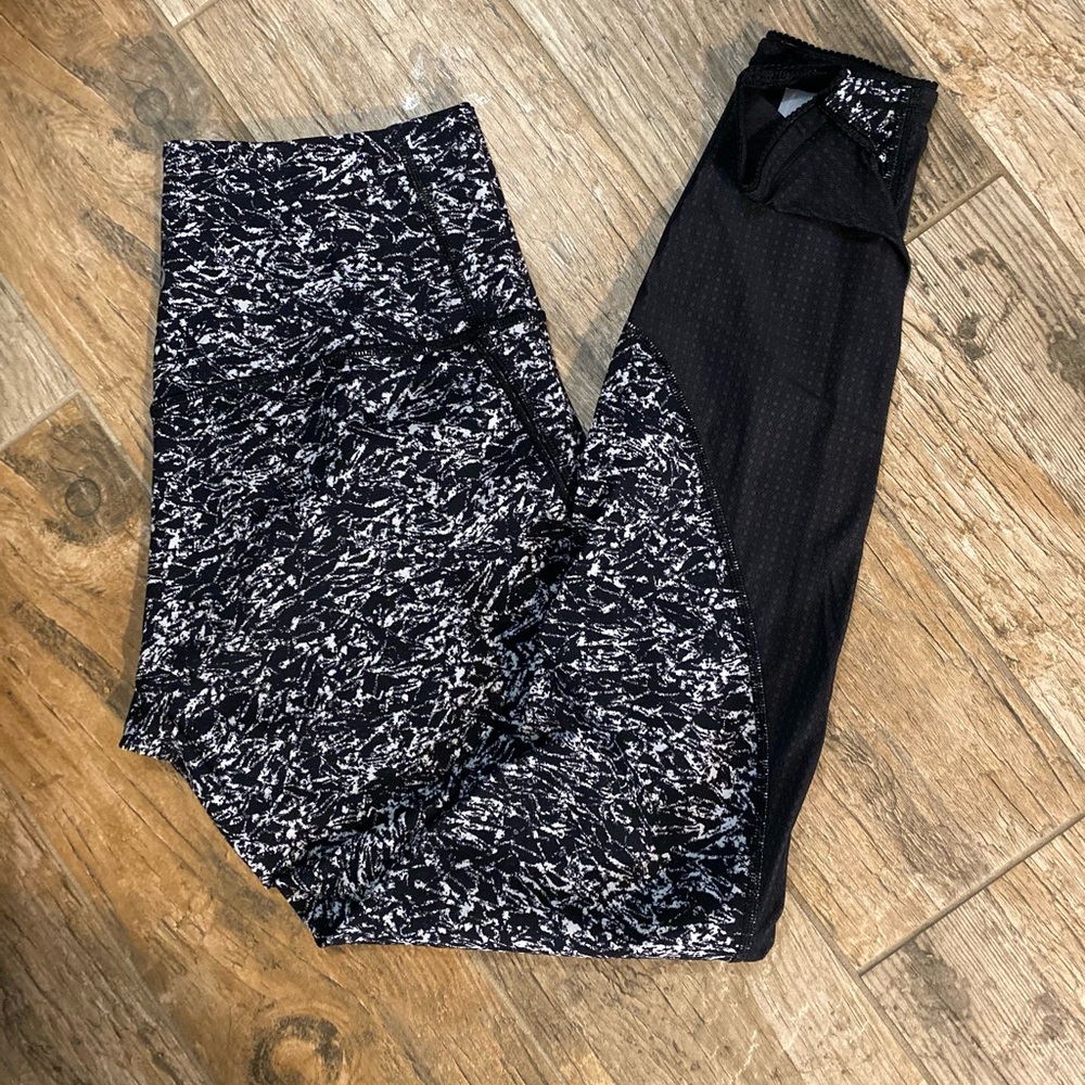 Deep Breath Tight iced Wave Black